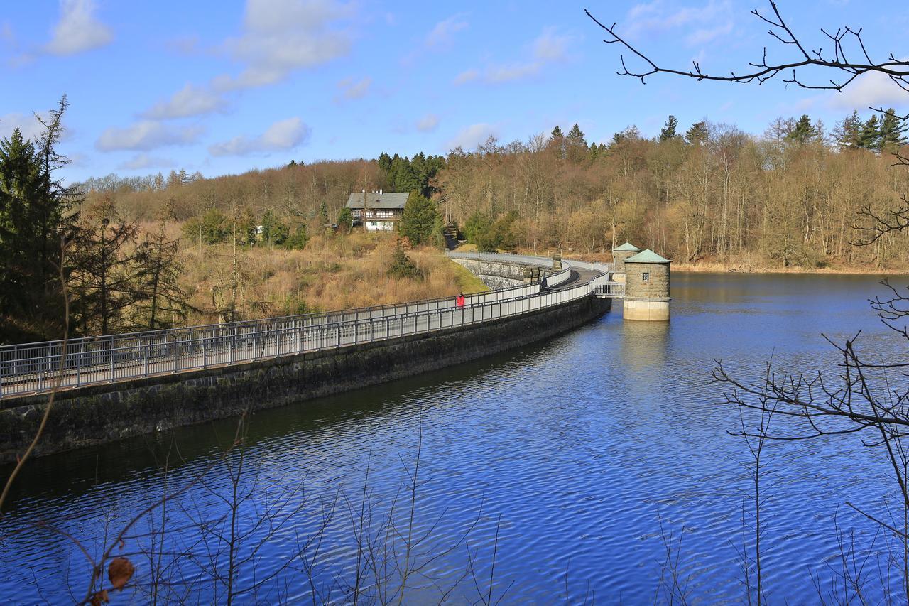 Landgasthof Toennes Wipperfürth Esterno foto